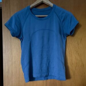 lululemon athletica Swifty tech cropped Blue Short Sleeve Tee